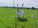 Sensor de Radiação líquida (Campbell Q-7.1 Net Radiometer).